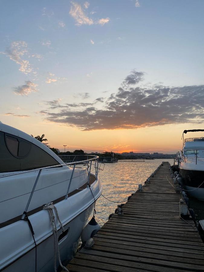 Excelente Apto Na Beira Do Lago Brasília Buitenkant foto