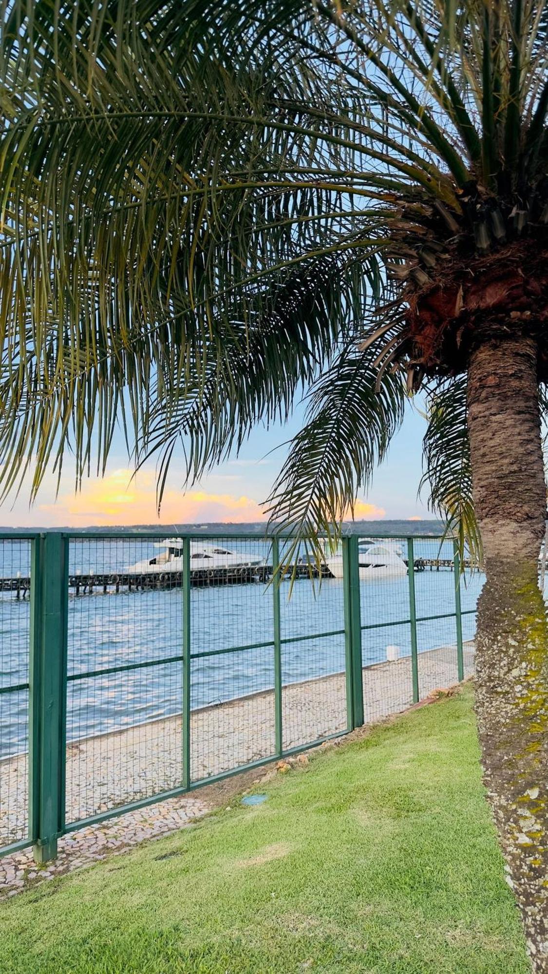 Excelente Apto Na Beira Do Lago Brasília Buitenkant foto